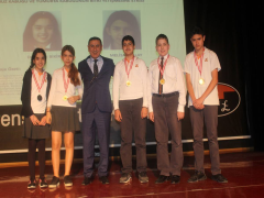 Evrensel Kolej
